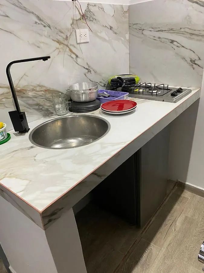 Cute Apartment Laurles Estadio La70 메딜린 0*,