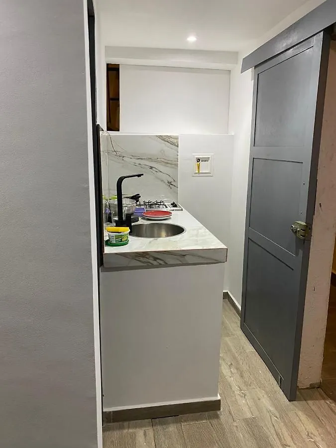 Cute Apartment Laurles Estadio La70 메딜린