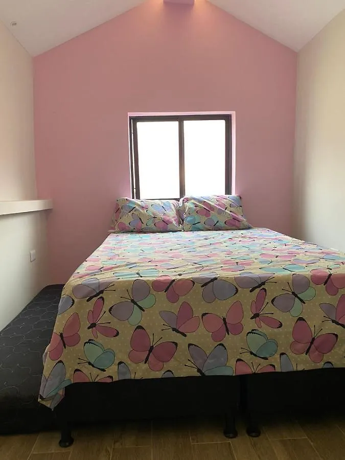Cute Apartment Laurles Estadio La70 메딜린